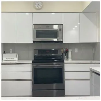 Lake Beyaz Çerçevesiz Mutfak Dolapları