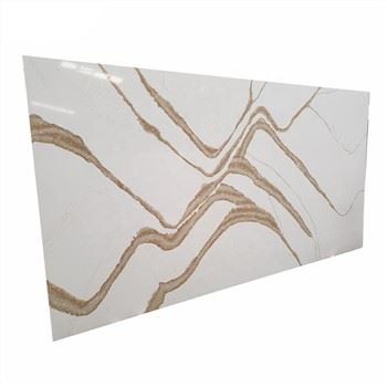 Kuvars Brittanica Altın